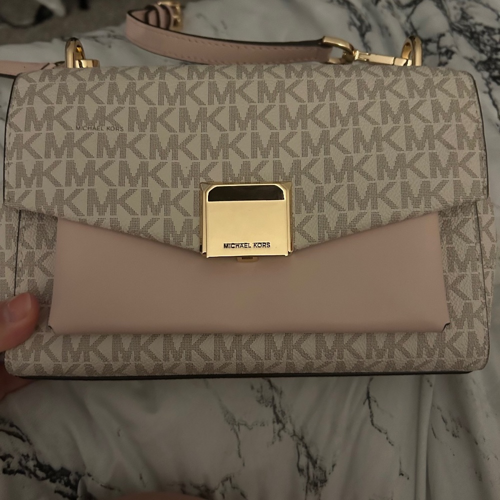 Michael Kors crossbody